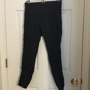 Black LULU yoga pants